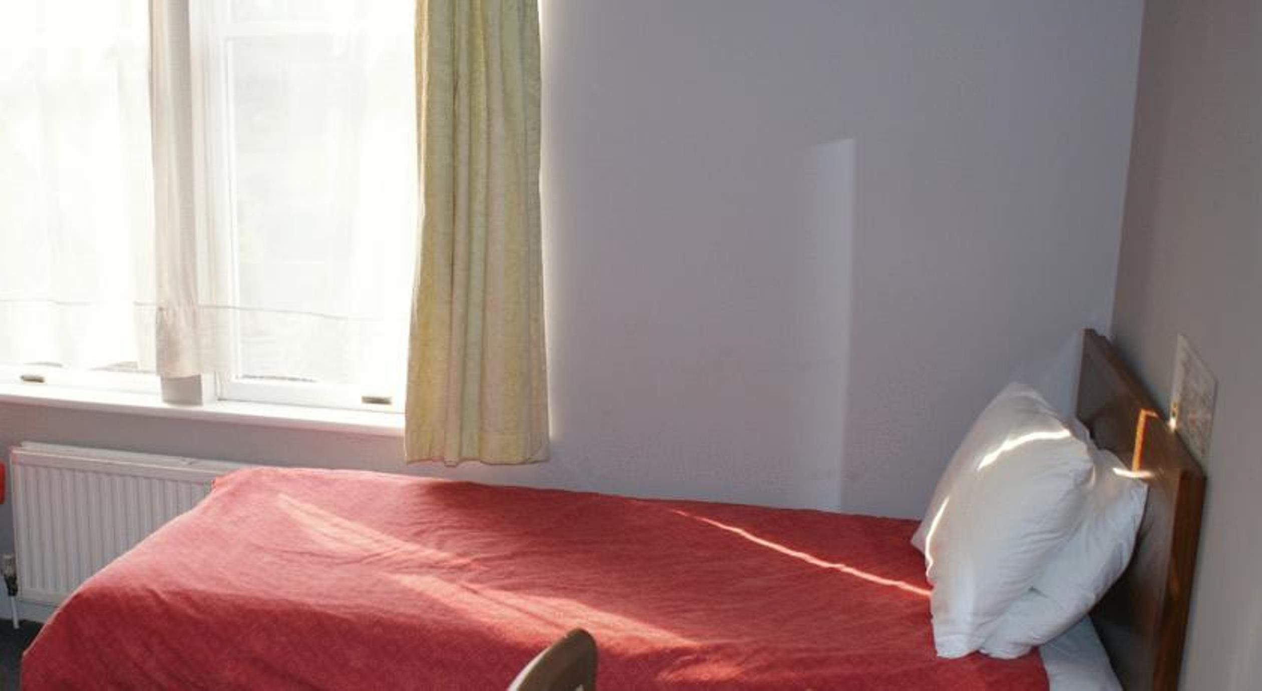 Kirkdale Hotel Кройдон Экстерьер фото