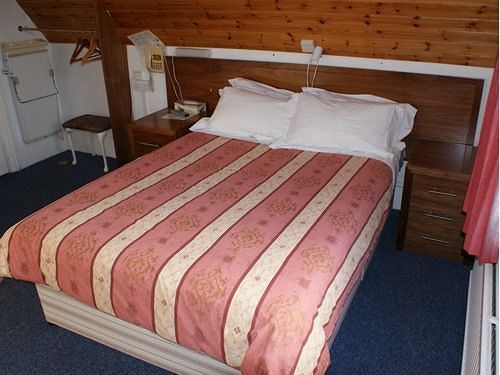 Kirkdale Hotel Кройдон Экстерьер фото